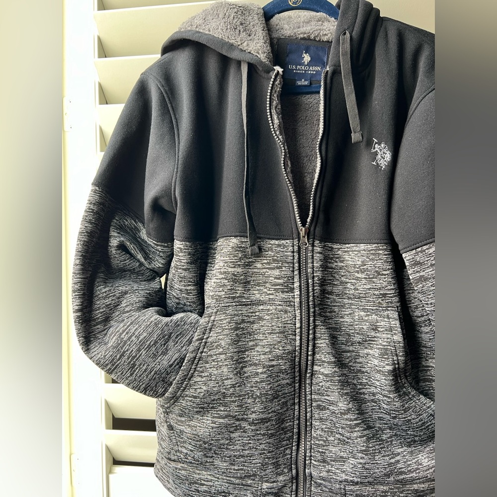 U.S. Polo Assn. - Small - NWT - BLACK/GRAY - MENS - Jackets